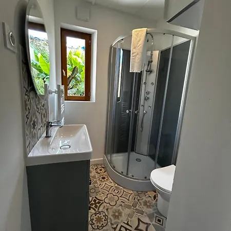 Maison Pleine De Charme Renovee Proche Mer